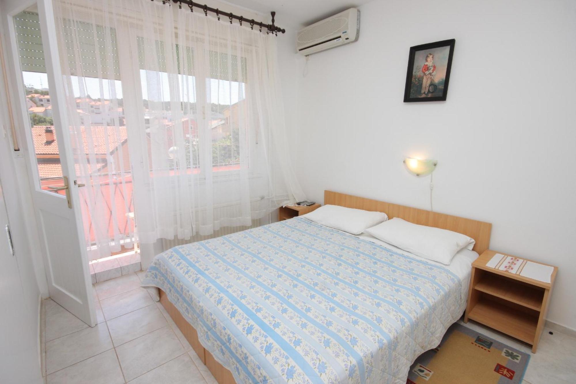 Apartments And Rooms With Parking Space مالي لوشينغْ المظهر الخارجي الصورة